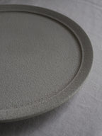 rim plate (L) / mushimegane books.