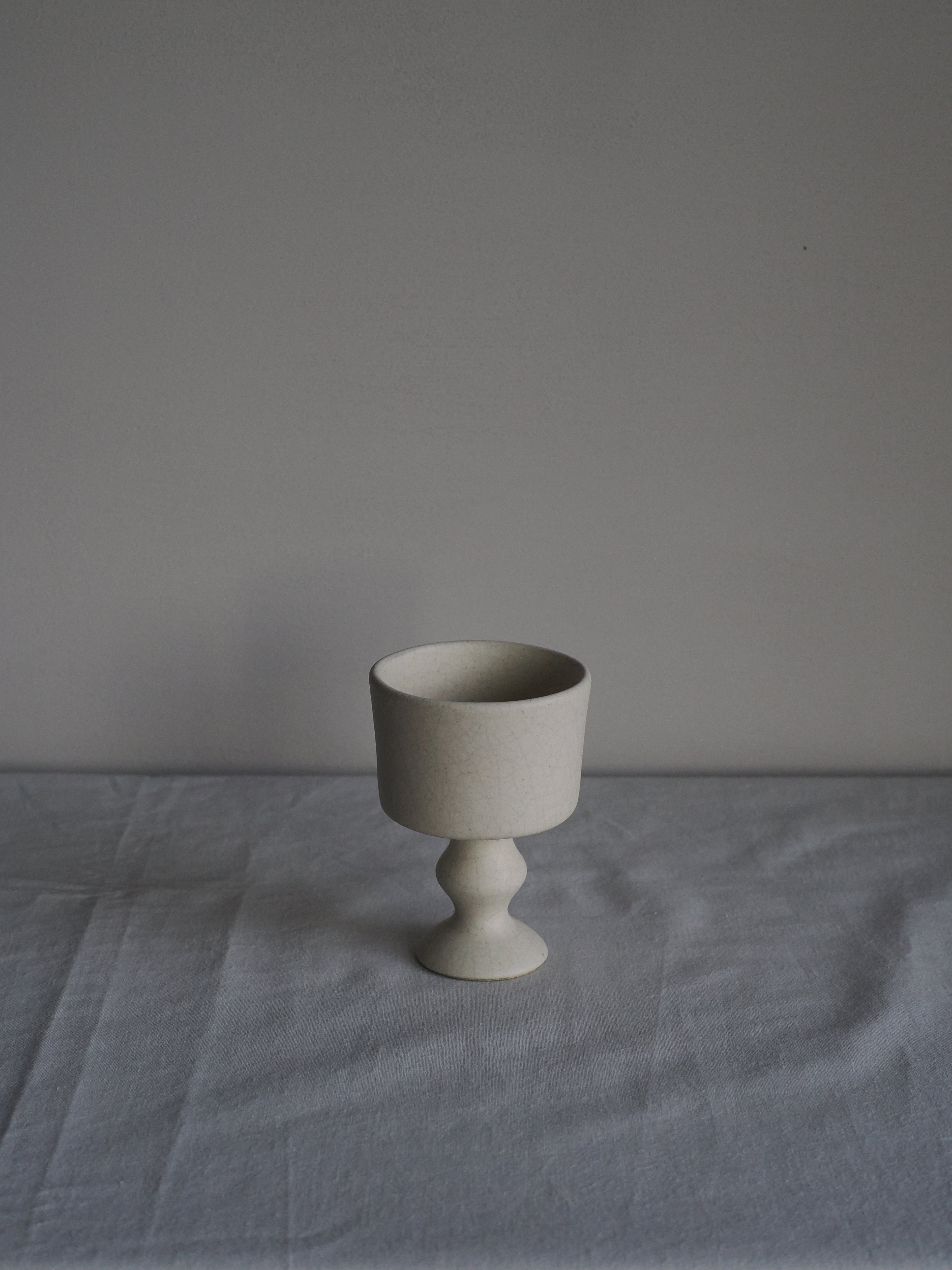 goblet 貫入 b / mushimegane books.