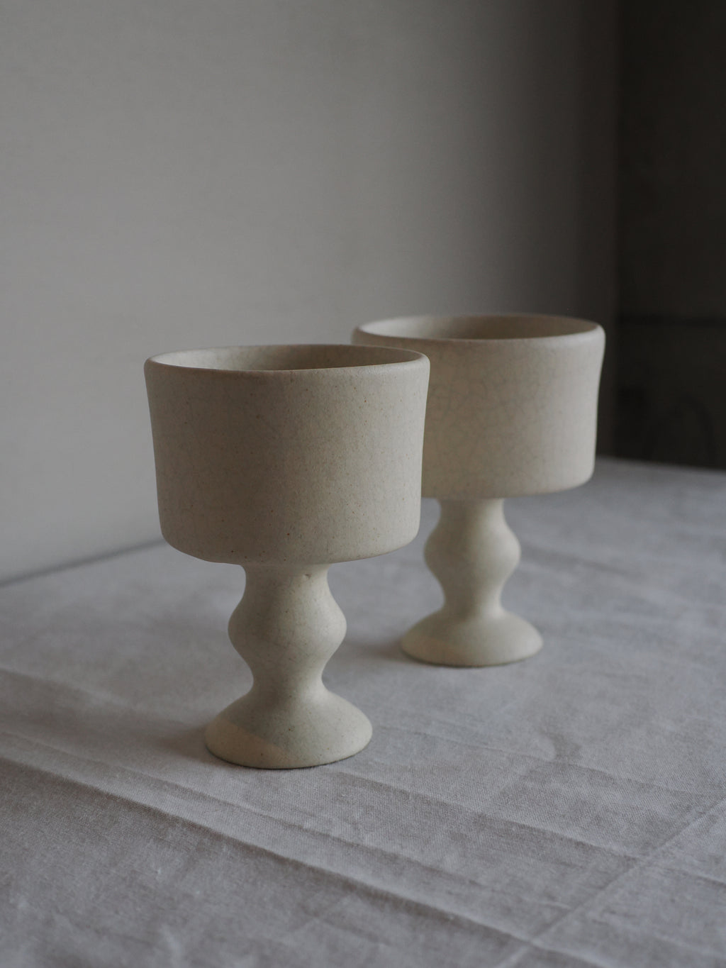 goblet 貫入 b / mushimegane books.