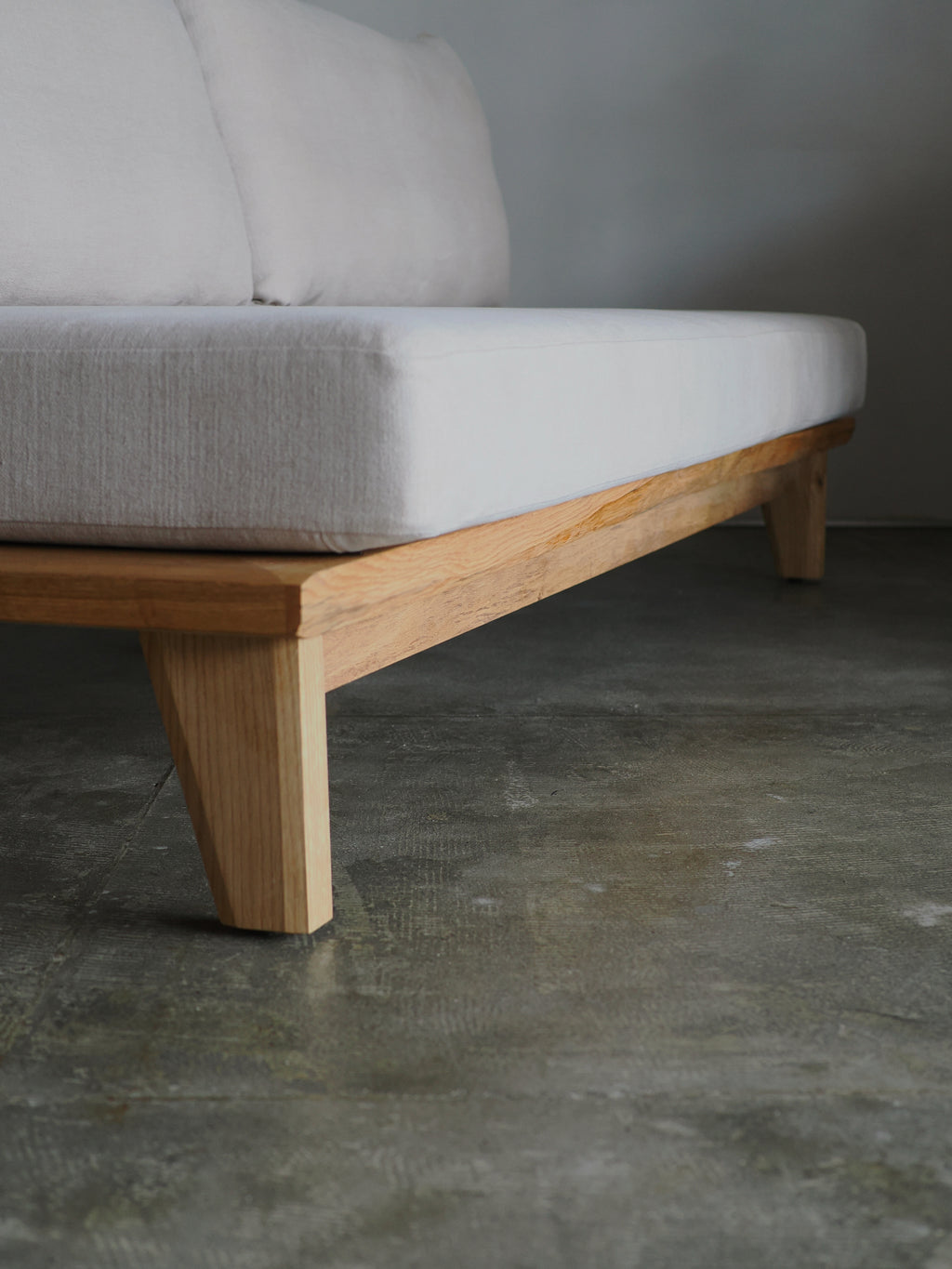 CNT005 Sofa