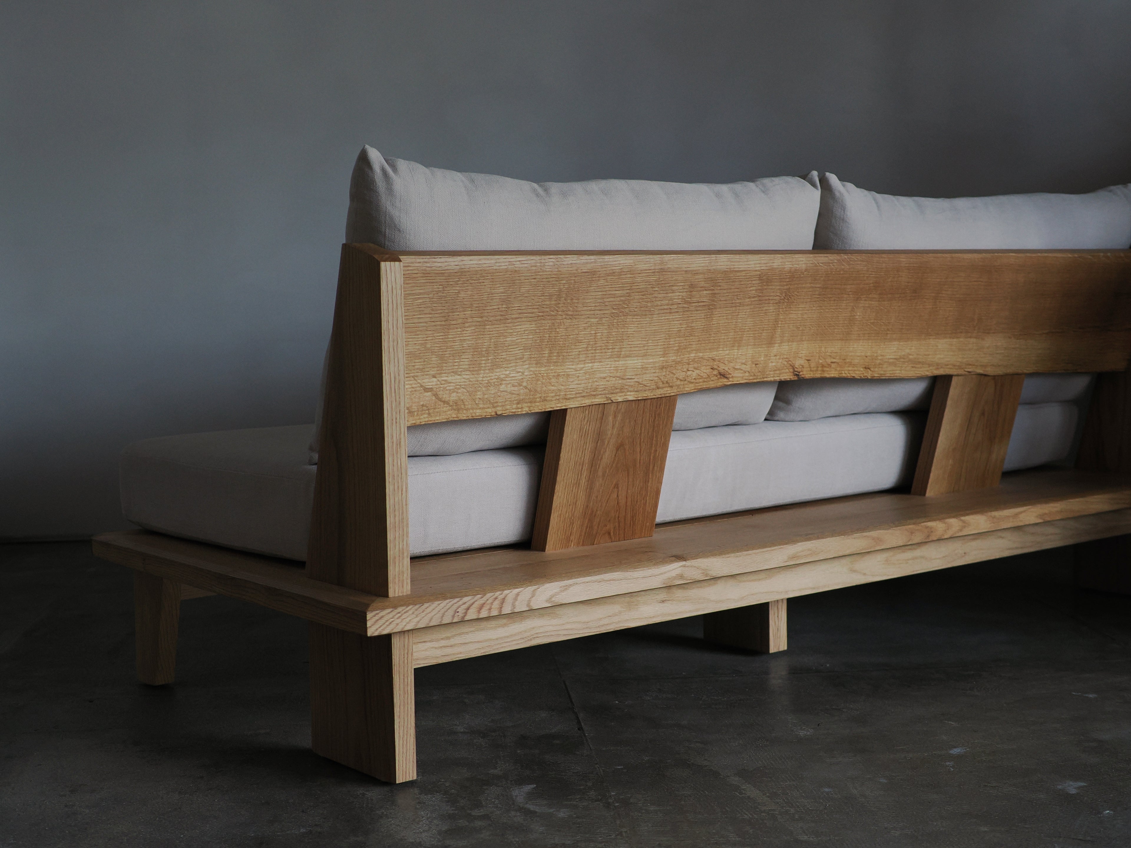 CNT005 Sofa