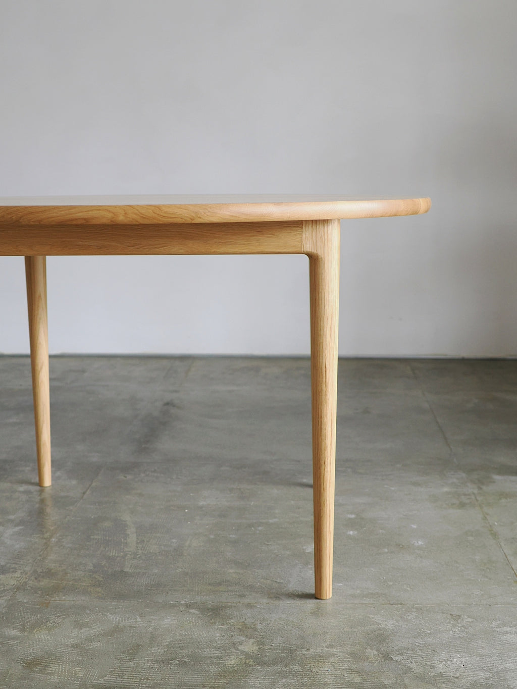 ST011 #Round Table