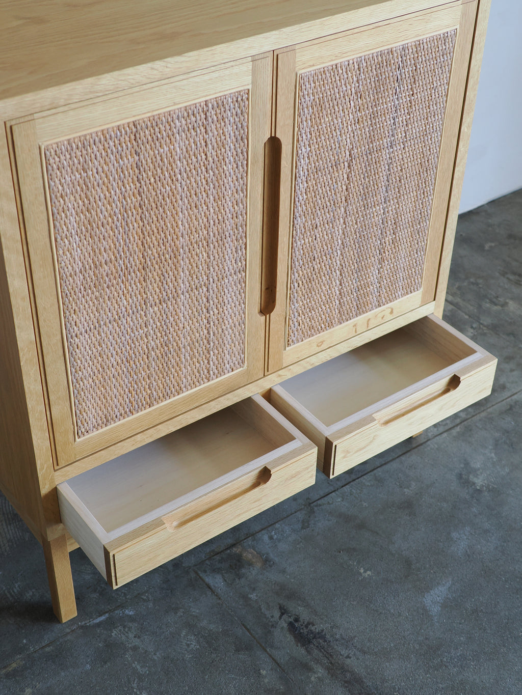 SC003 #cabinet