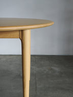 ST016 #Round Table