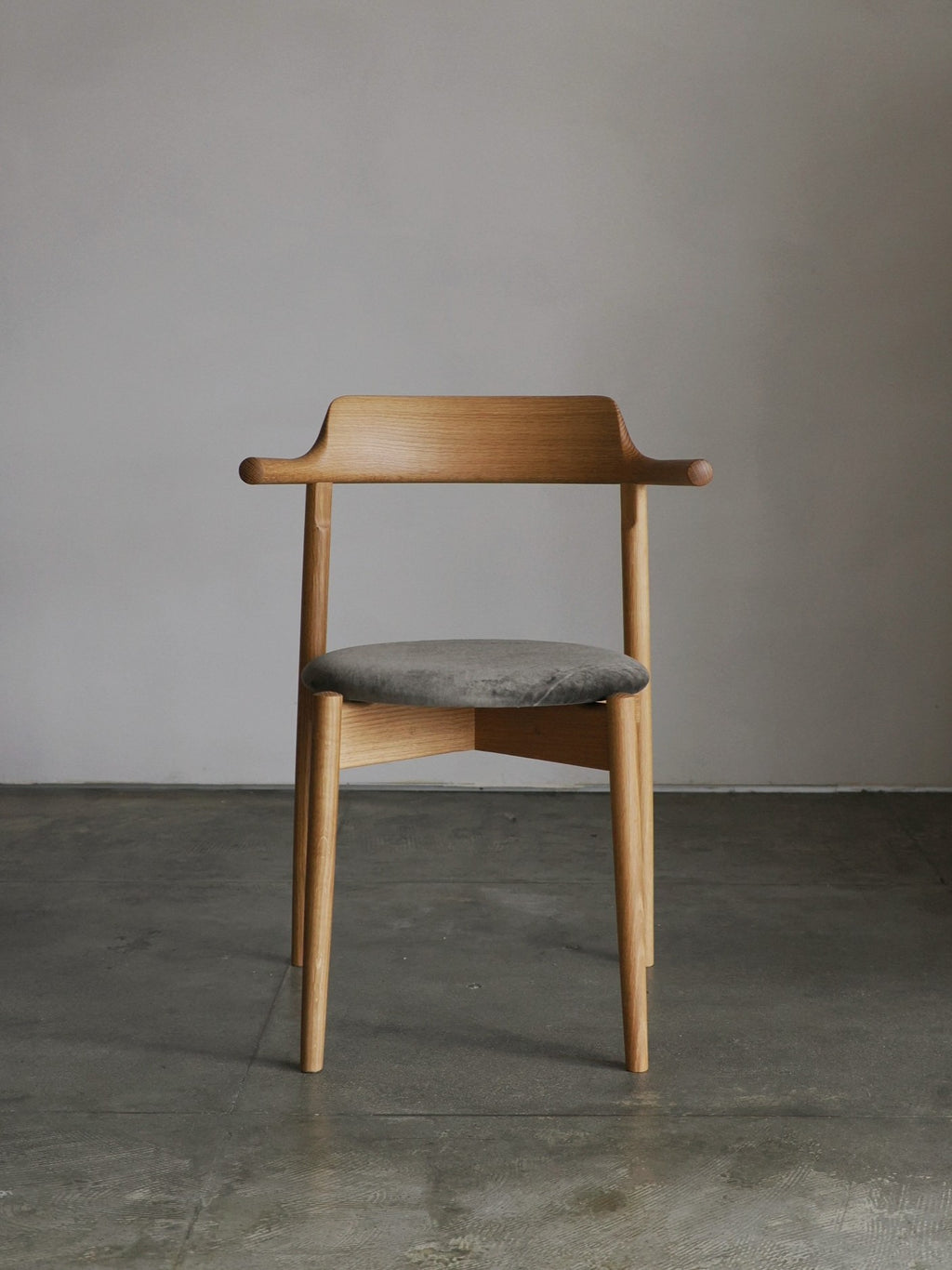 tsubura chair