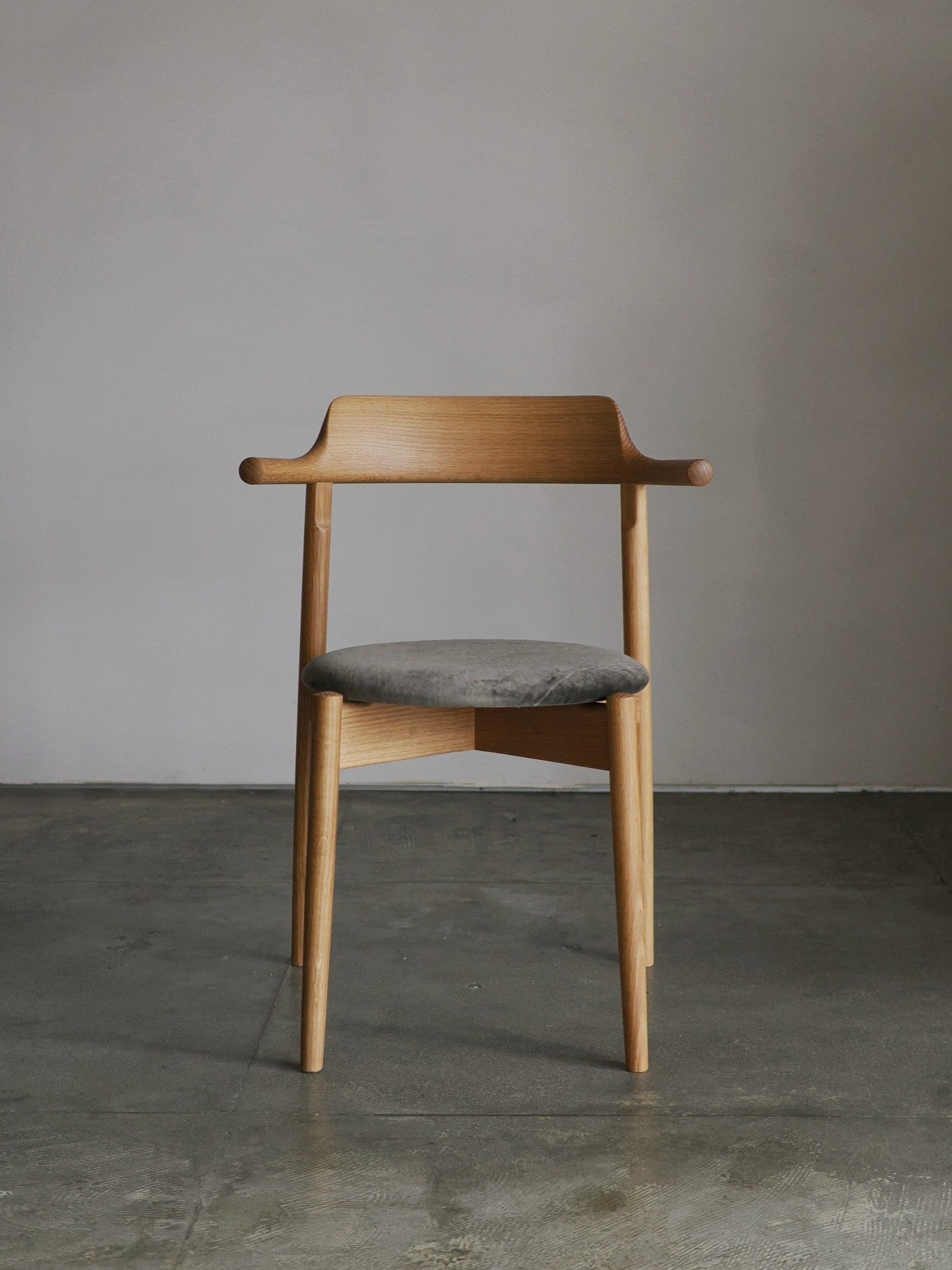 tsubura chair