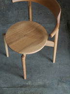 tsubura chair