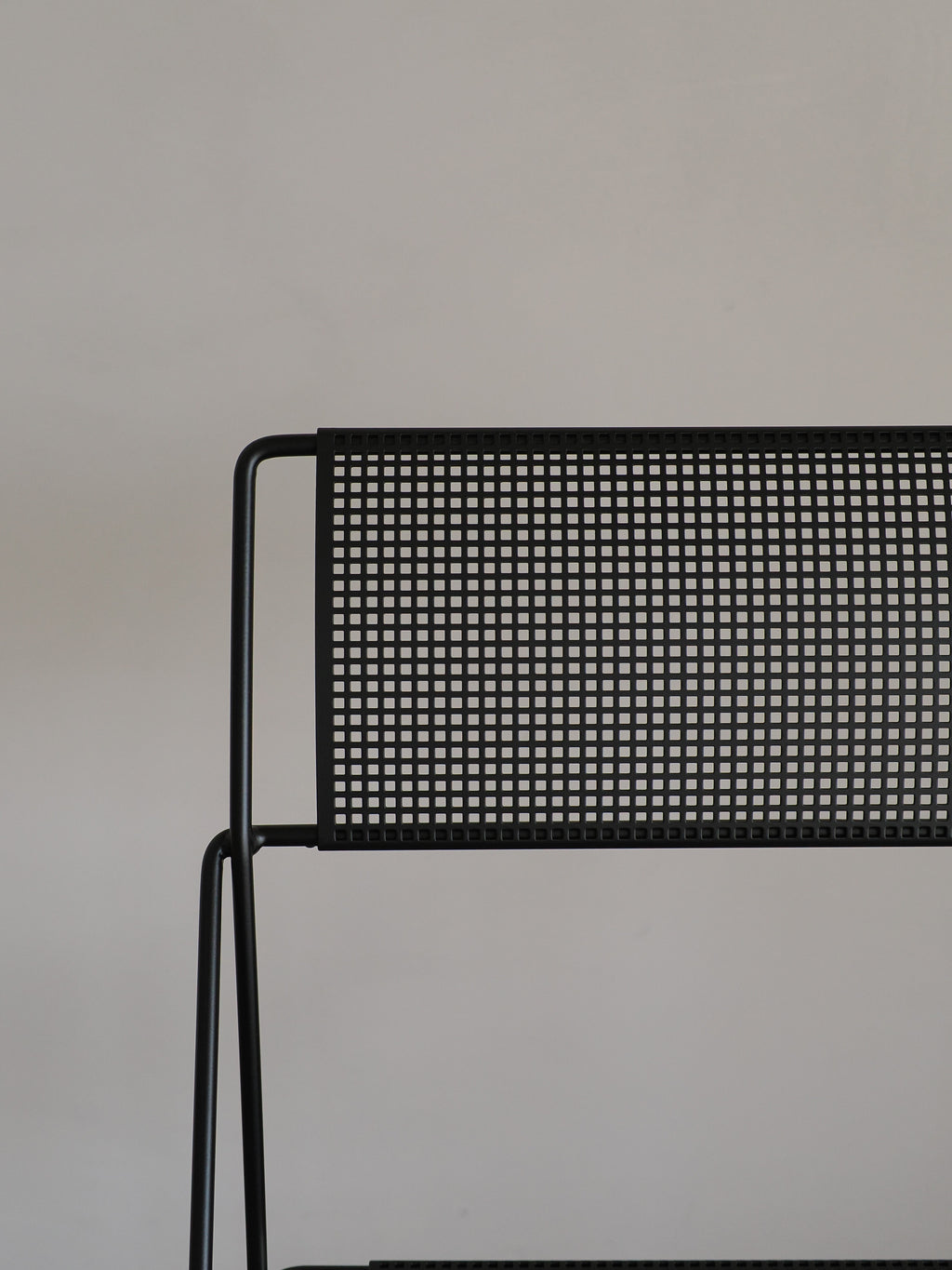 X-LINE CHAIR