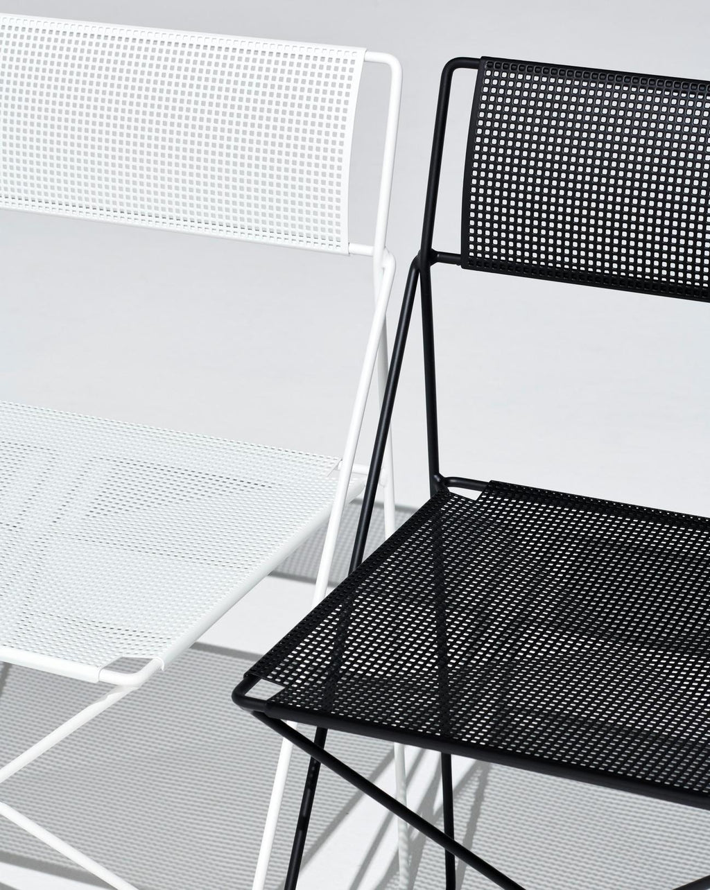 X-LINE CHAIR
