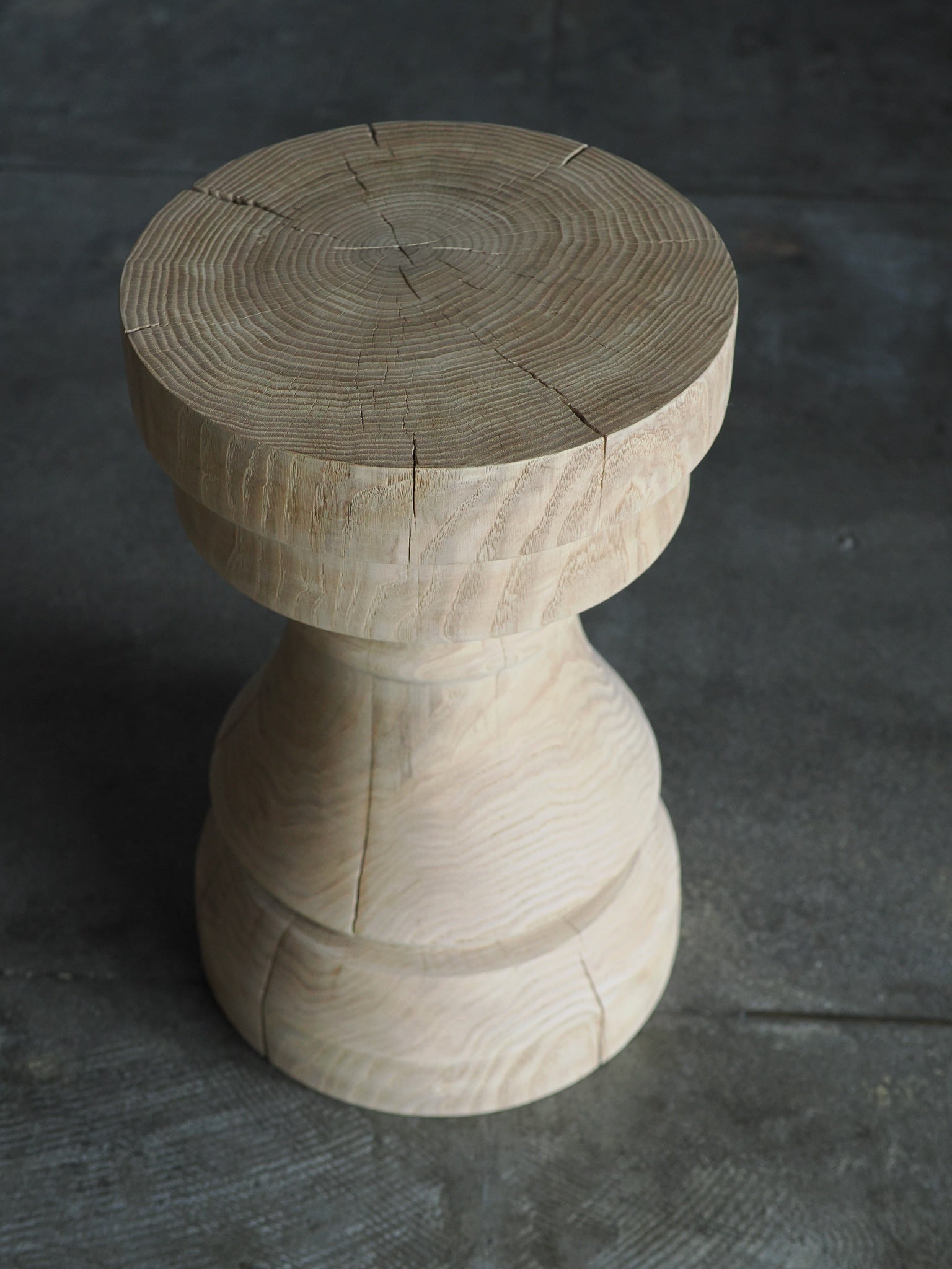 rook stool B